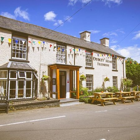 The Dudley Arms Hotel Llandrillo Exterior foto